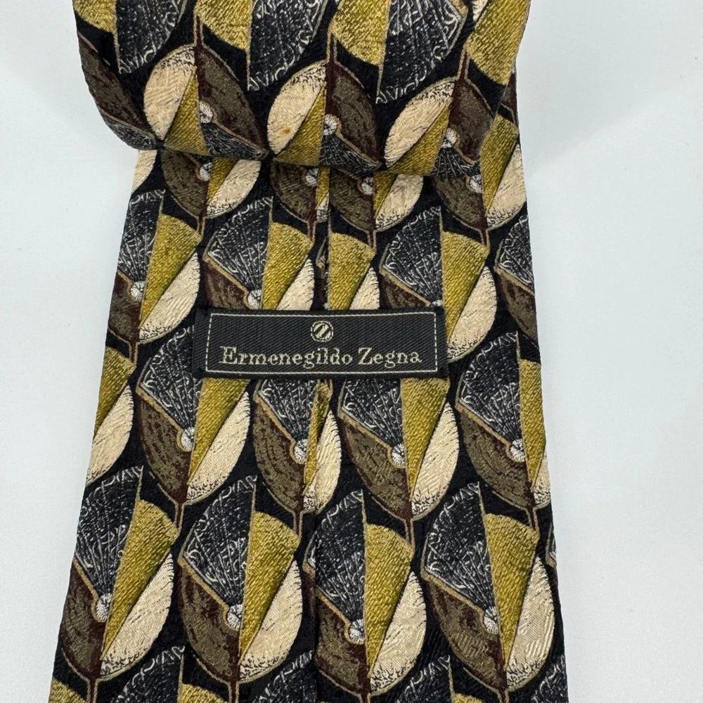 Ermenegildo Zegna Tie Silk Geometric Pattern Gold Black Italy Made Mens Neckwear